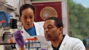 Abatimento de dívida FIES para profissionais da saúde.