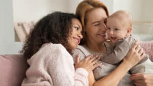 licença-parental para mães não gestantes